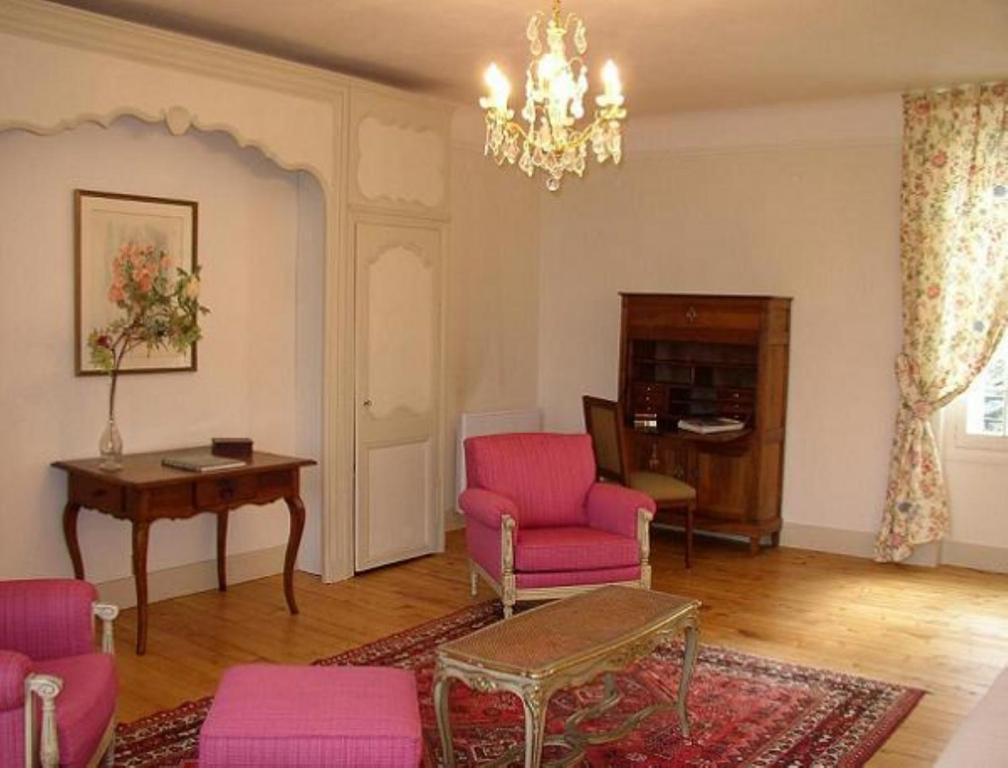 Du Chateau Du Grand Bouchet Apartment *